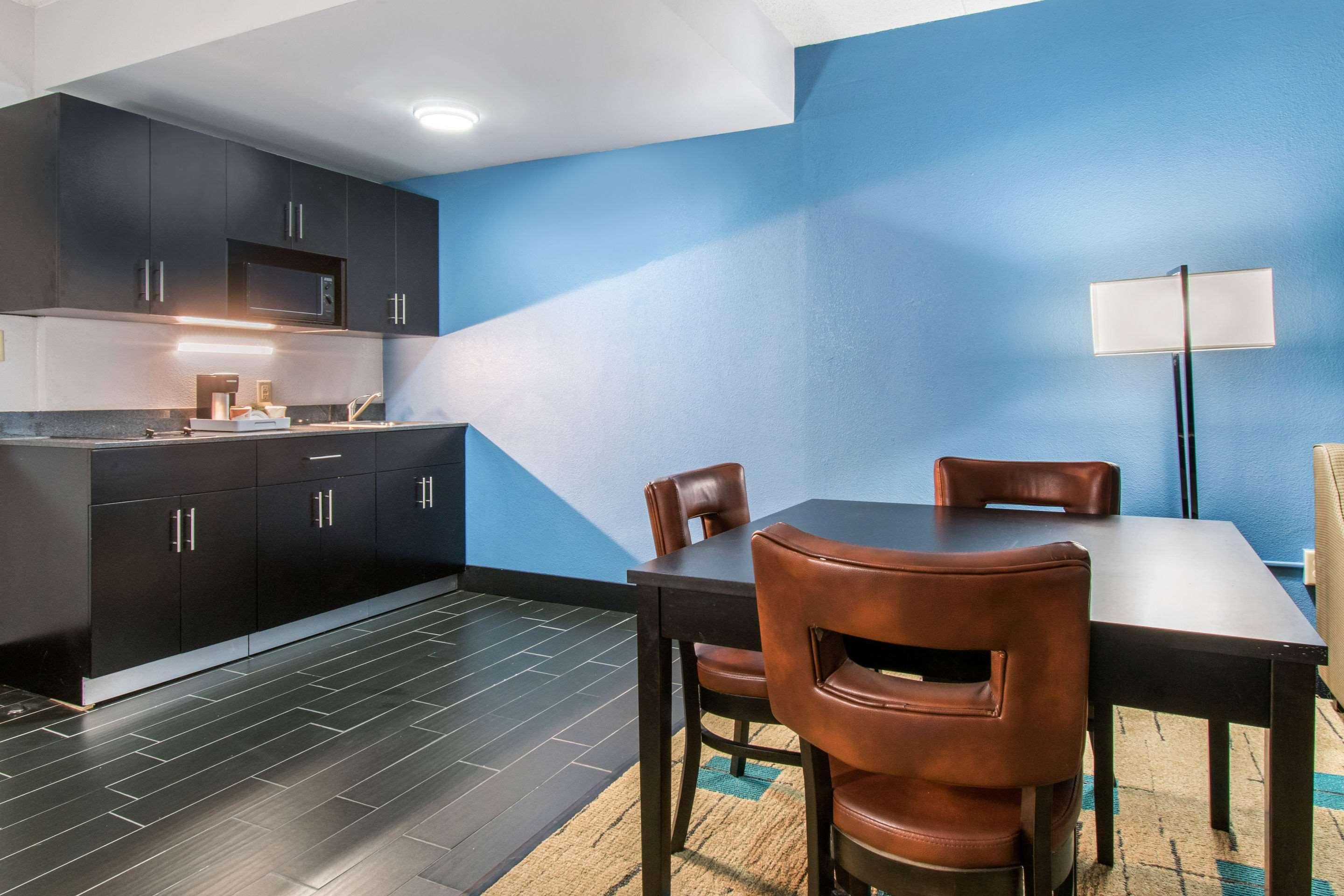 Hawthorn Extended Stay By Wyndham Chambersburg Exteriör bild