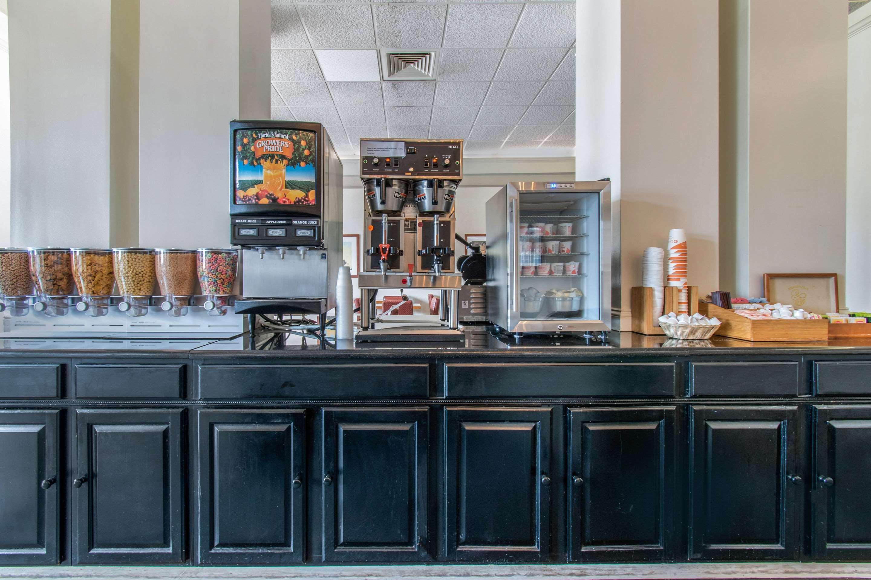 Hawthorn Extended Stay By Wyndham Chambersburg Exteriör bild