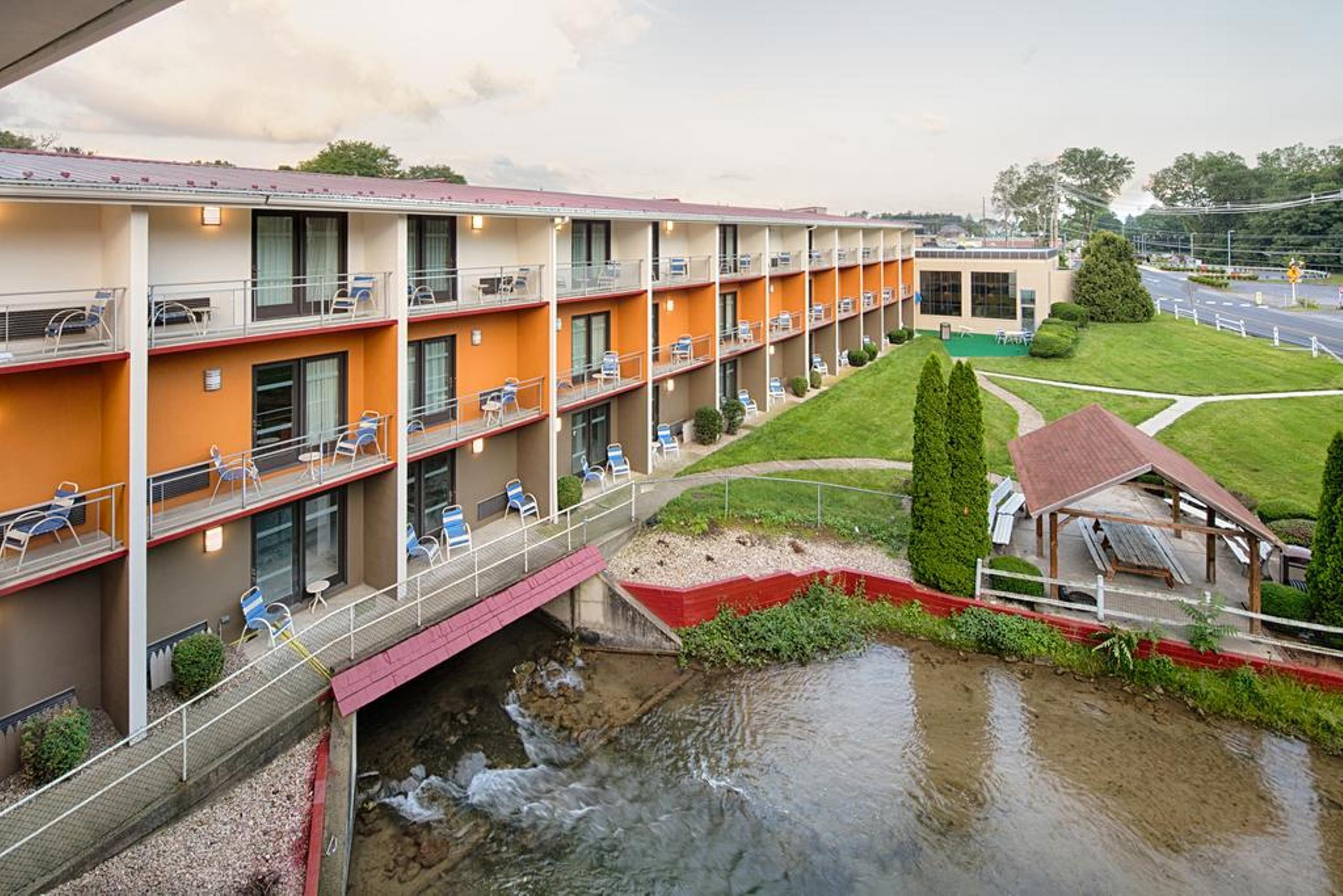 Hawthorn Extended Stay By Wyndham Chambersburg Exteriör bild