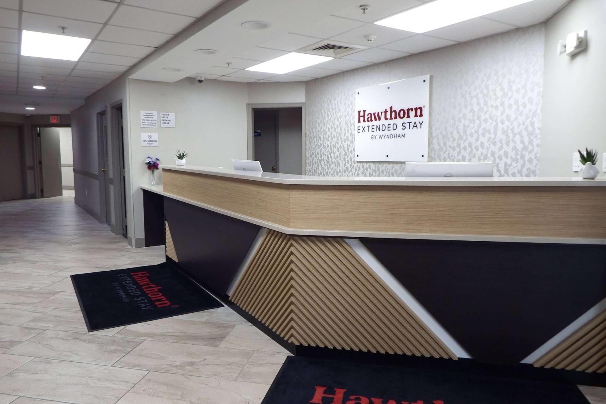 Hawthorn Extended Stay By Wyndham Chambersburg Exteriör bild