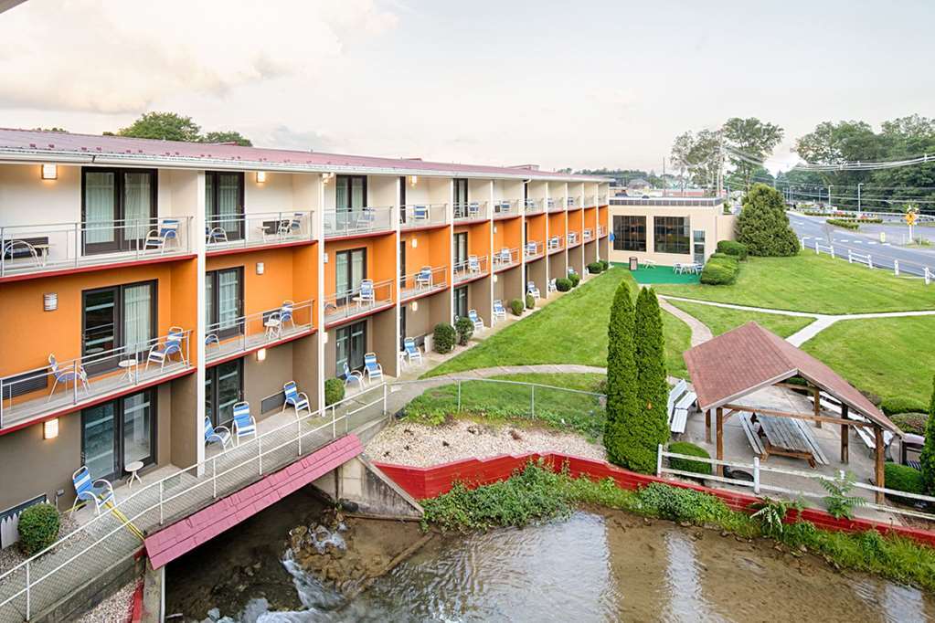 Hawthorn Extended Stay By Wyndham Chambersburg Exteriör bild